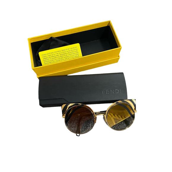 Women's Cat Eye Fendi Sunglasses - Picture 12 of 14